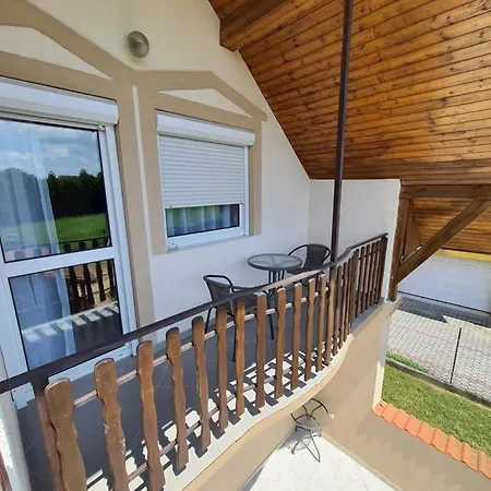 Apartment Terra Heviz