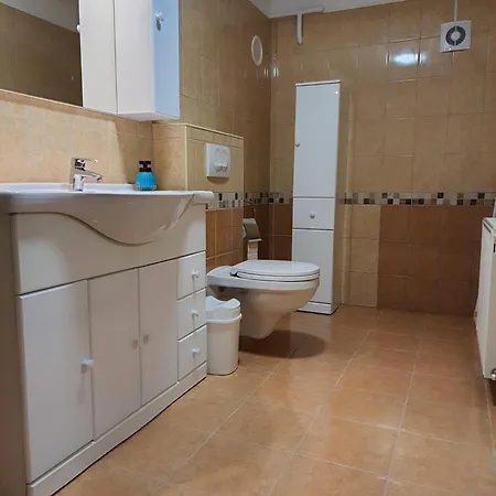 Terra Apartment *