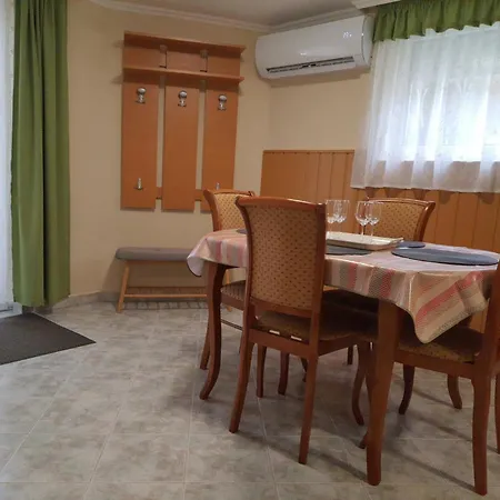 Apartamento Terra *
